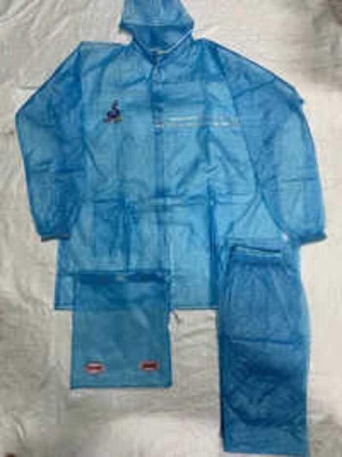 mens rainsuit