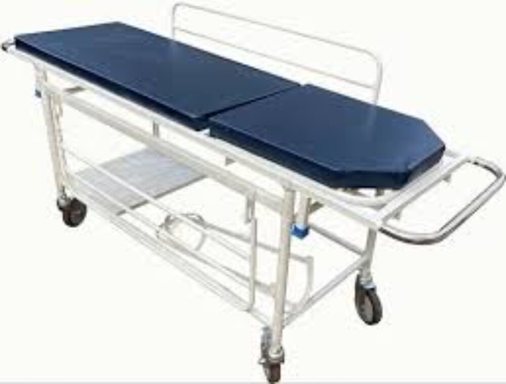 Patient Examination Table - Dimension (L*w*h): 183 Cm X 60 Cm X 80 Cm