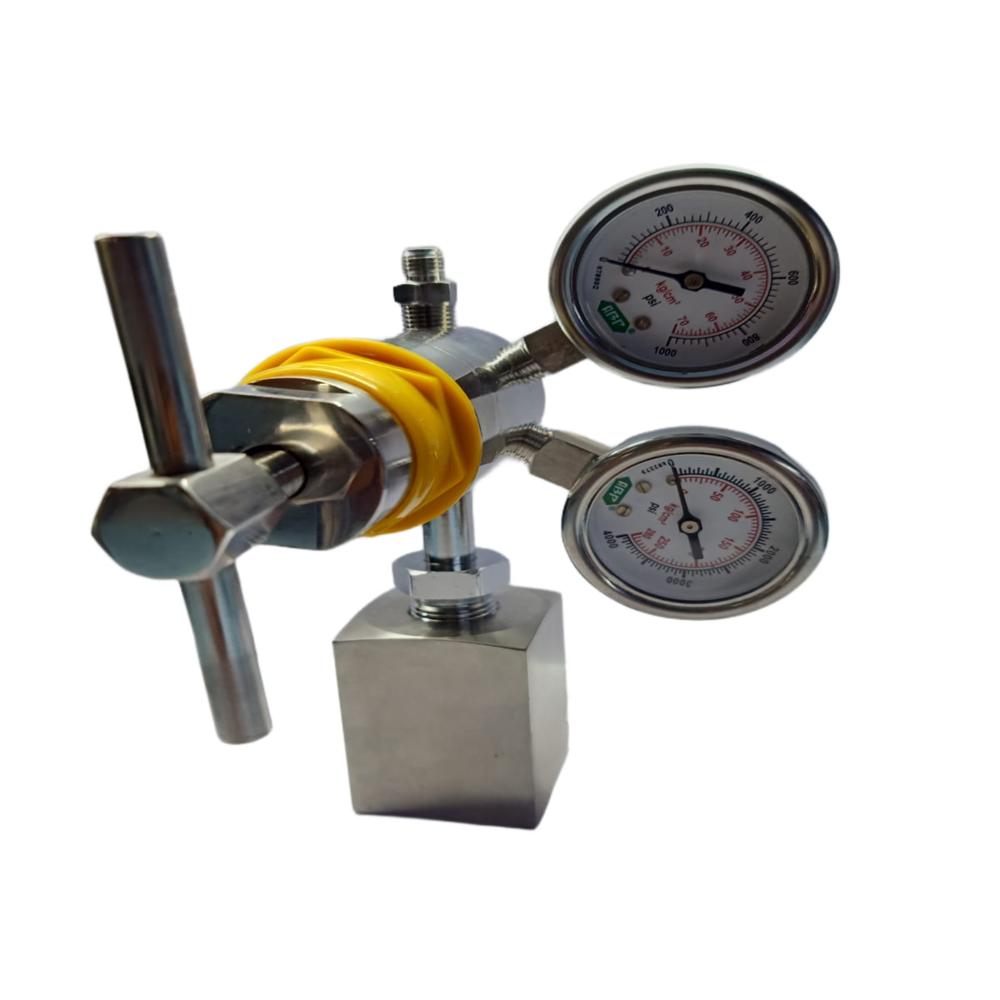 High Pressure Piston Regulator - Stainless Steel Ss 304, Dual Gauge, Up To 300 Bar, Ptfe Seat