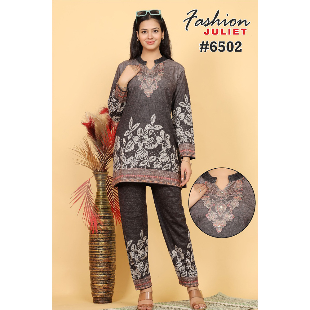 Ladies Woolen Co-Ord Set - Bust Size: 34-42 (Size Dependent)