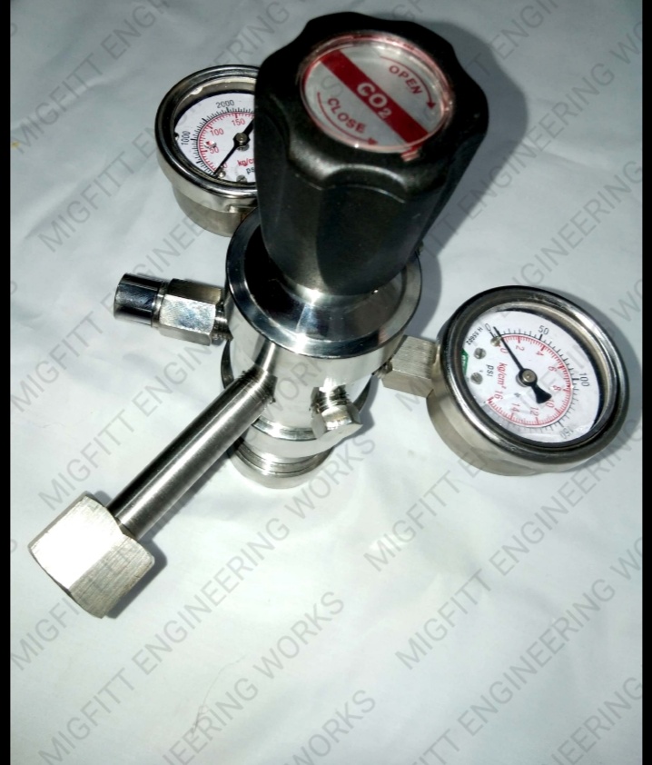 CO2 Liquid Regulator