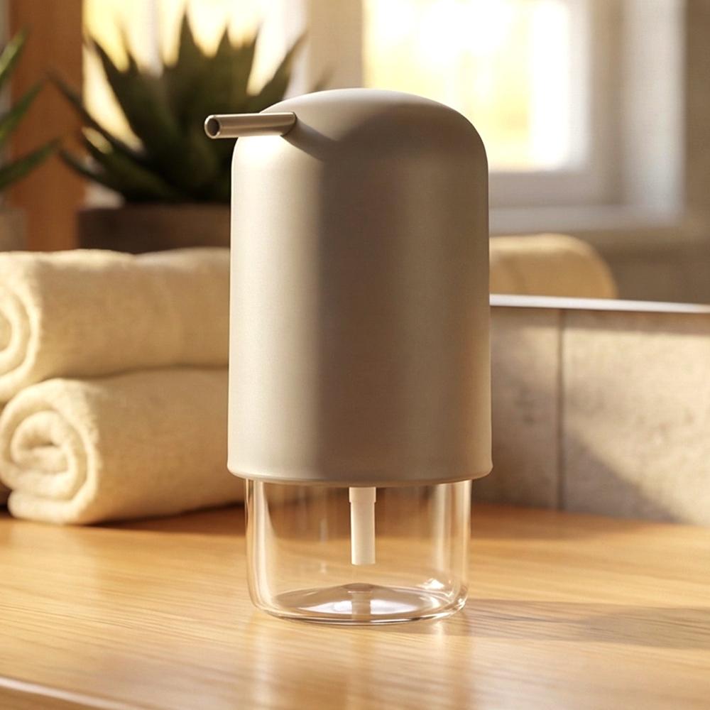 Penguin Liquid Soap Dispenser Pump Bottle (1 Pc)