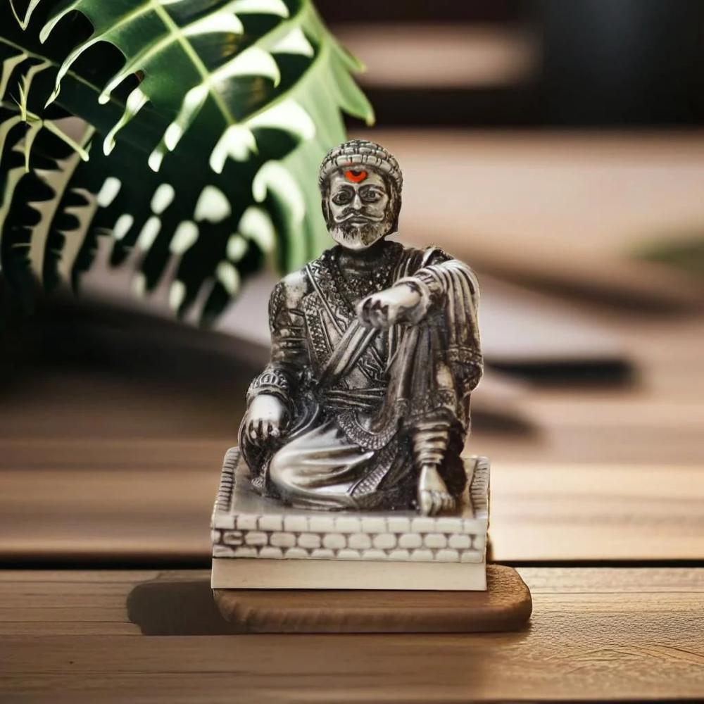 Chatrapati Shivaji Old Silver Antique - Old Silver, 7-8cm Height, Oxidized Finish | Handcrafted Lost-wax Casting, Vintage Patina, Historical Collectible