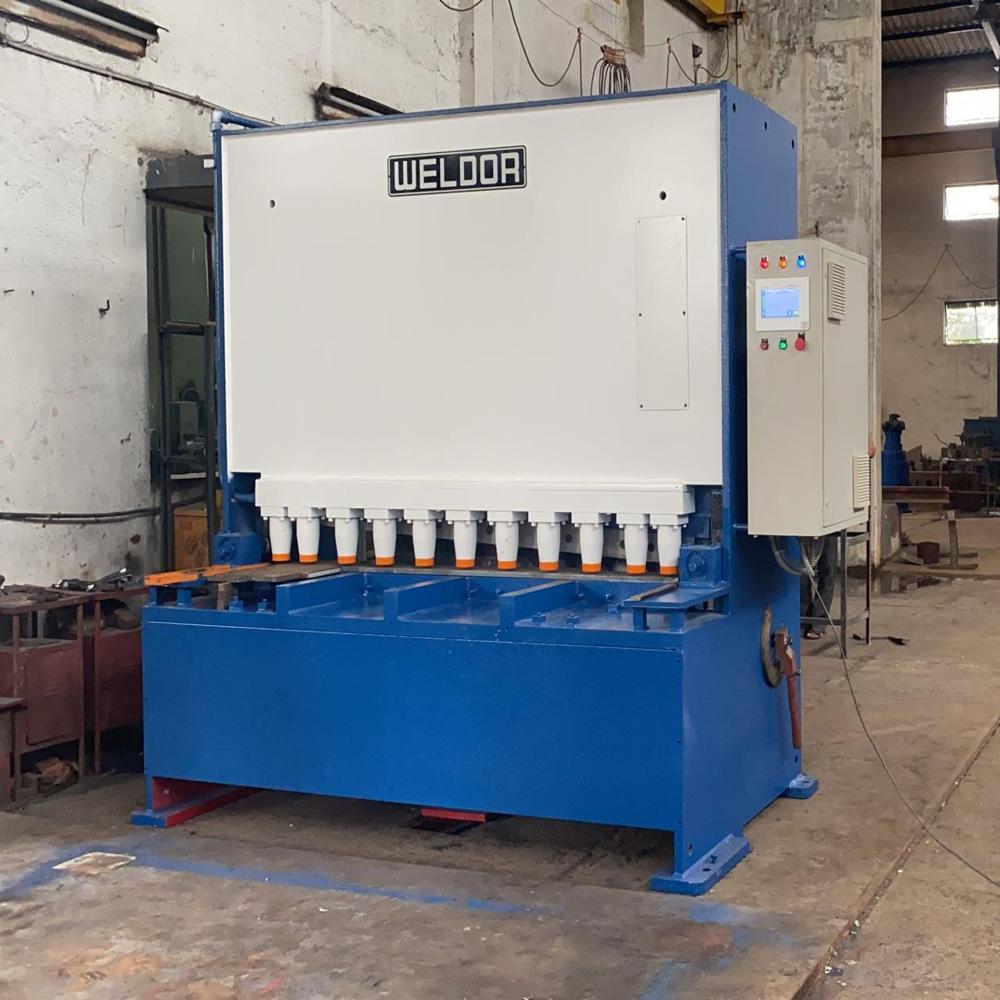 Hydraulic Metal Shearing Machine