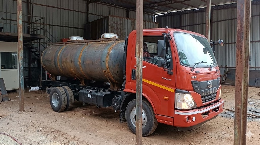 24kl Edible Non Edible Oil Tanker