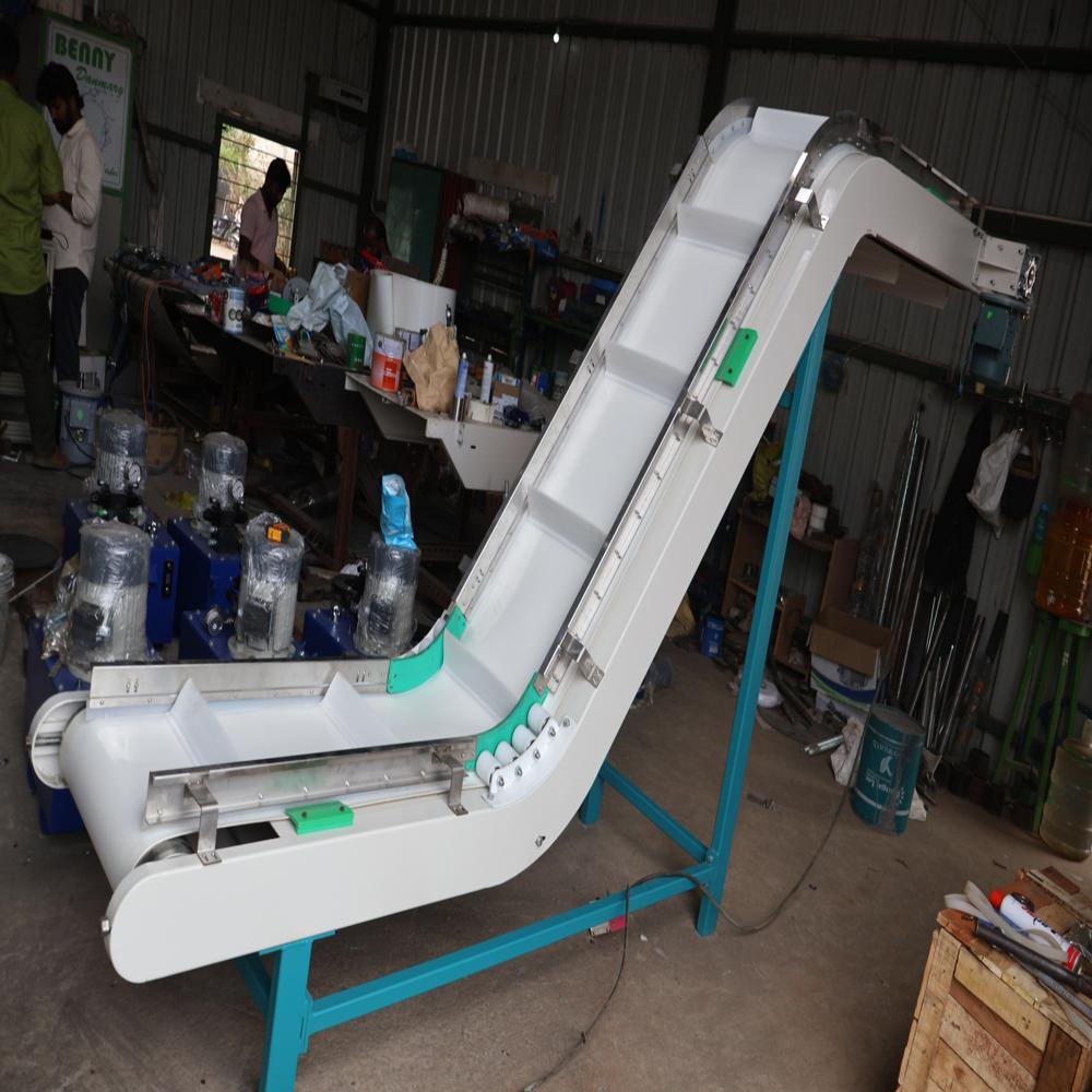 Inclined Conveyor