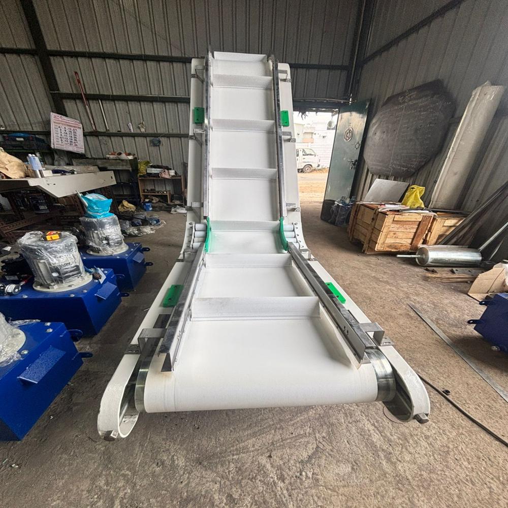 Inclined Conveyor
