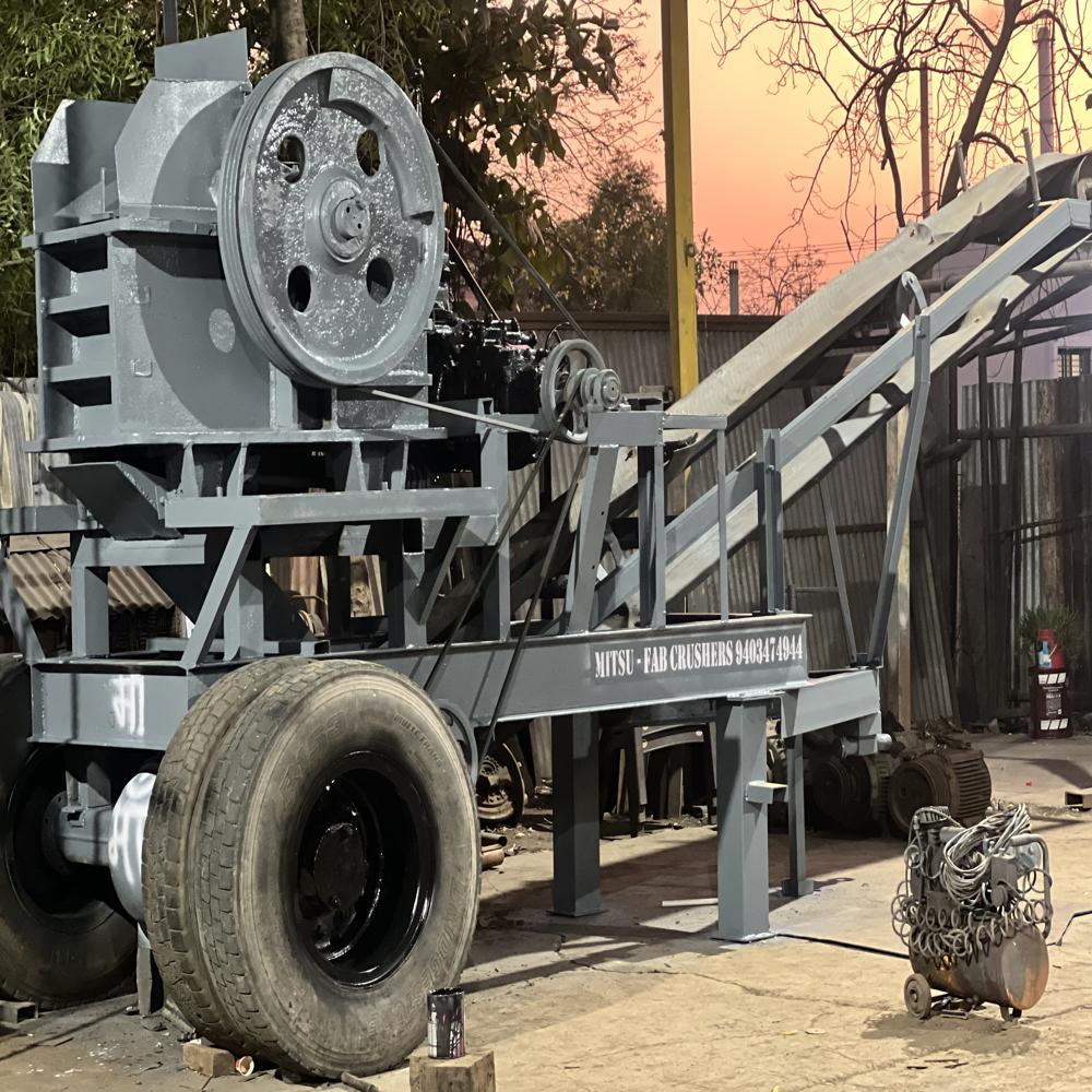 Mini Stone Crusher 25 Tph - Automatic Grade: Manual