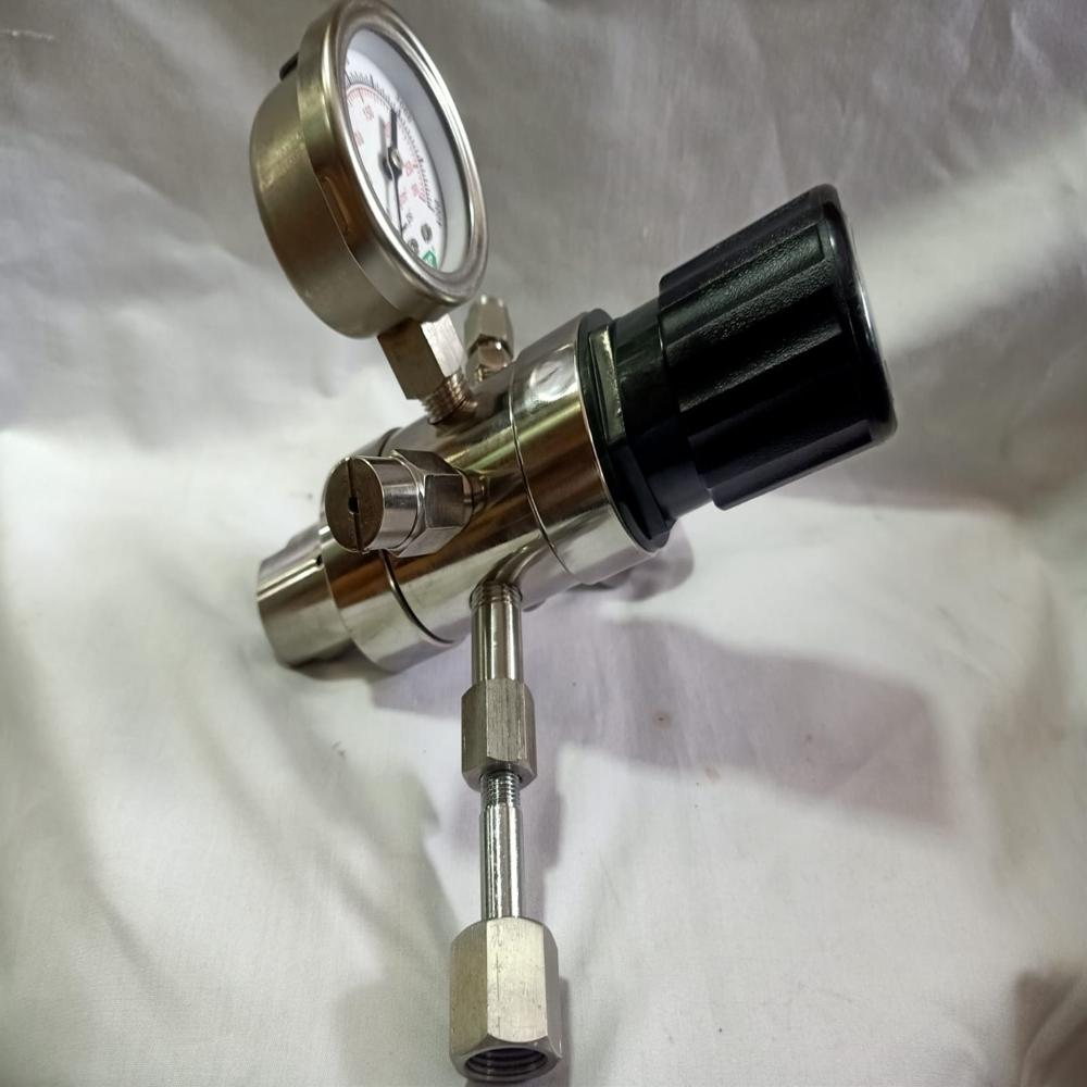 No2 Regulator with Heater