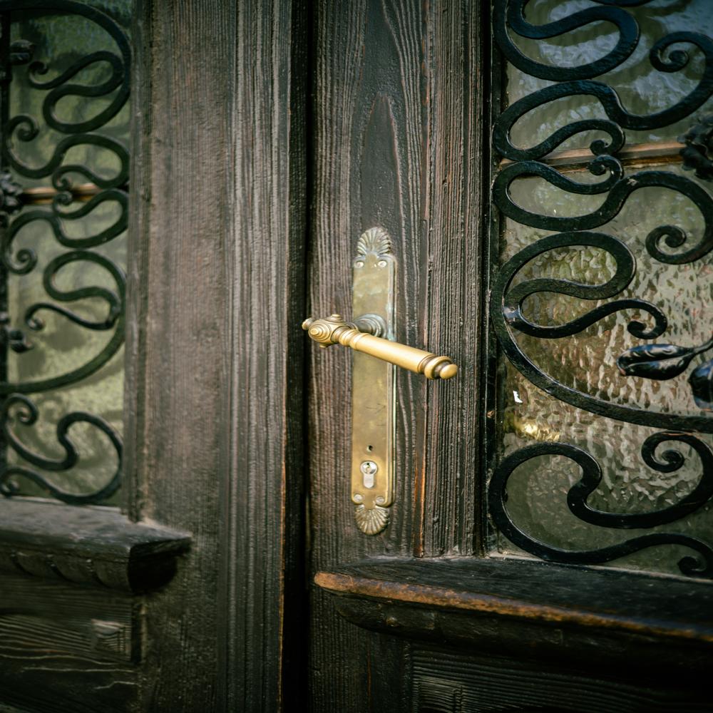 BRASS DOOR GRILL