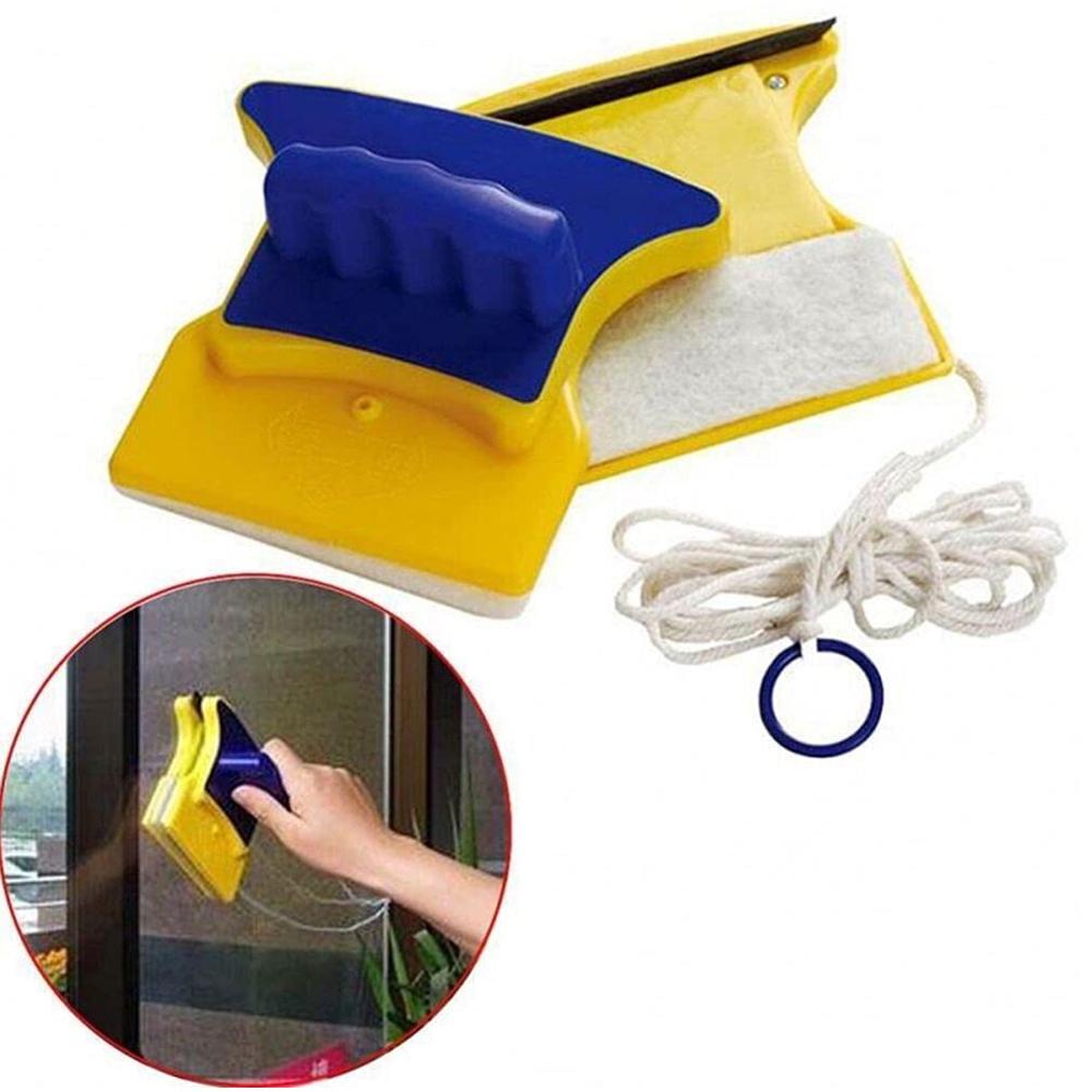 Magnetic Glass Cleaner (1 Pc): Square, Double-Sided Wiper, 2 Extra Pads - Color: Mix