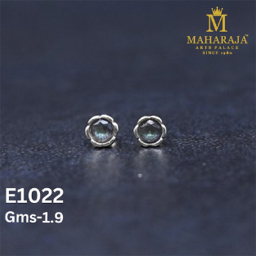 E1022 Small Earrings - Gender: Women