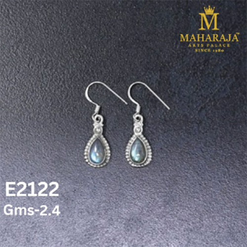 E2122 Small Earrings - Gender: Women