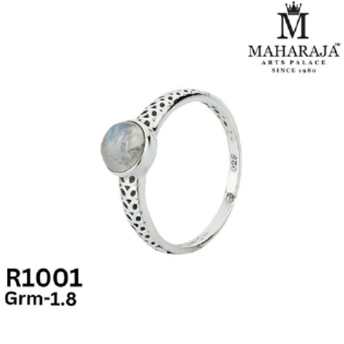 R1001 Ladies Small Ring - Zinc Alloy, Small Size, Gold Plated Finish | Lightweight, Polished, Customizable, Artificial Stones