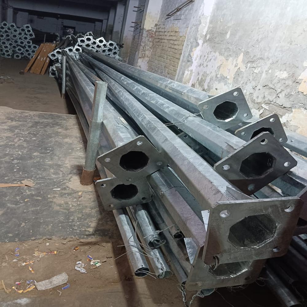 Gi Pole - Height: 7 Meter (M)