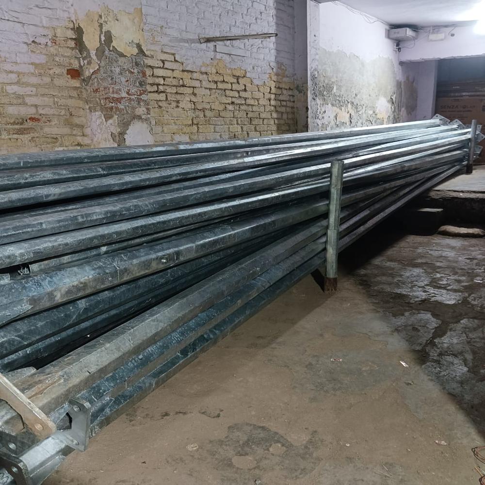 Gi Pole - Height: 7 Meter (M)