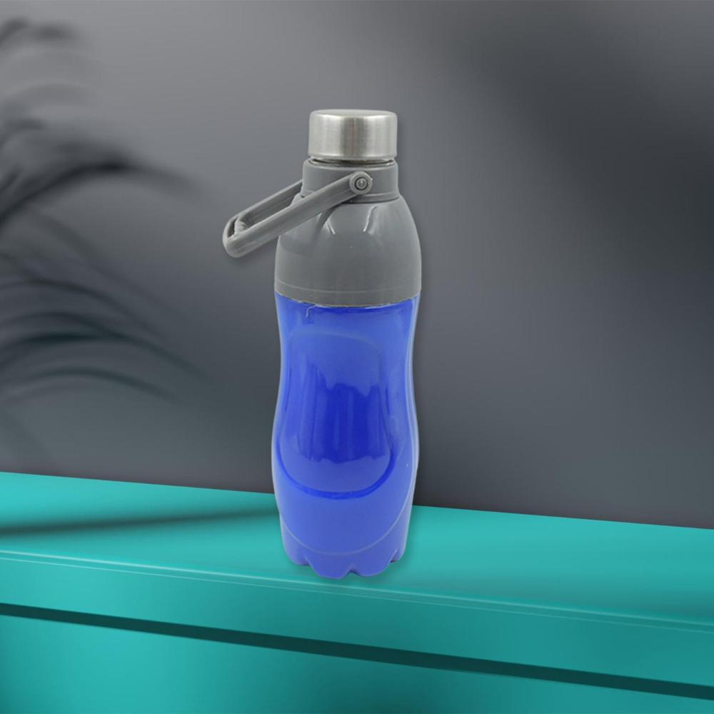 Plastic Sports Bottle (1.8L): Insulated, Leakproof, Bpa-Free (Mix Color) - Color: Mix