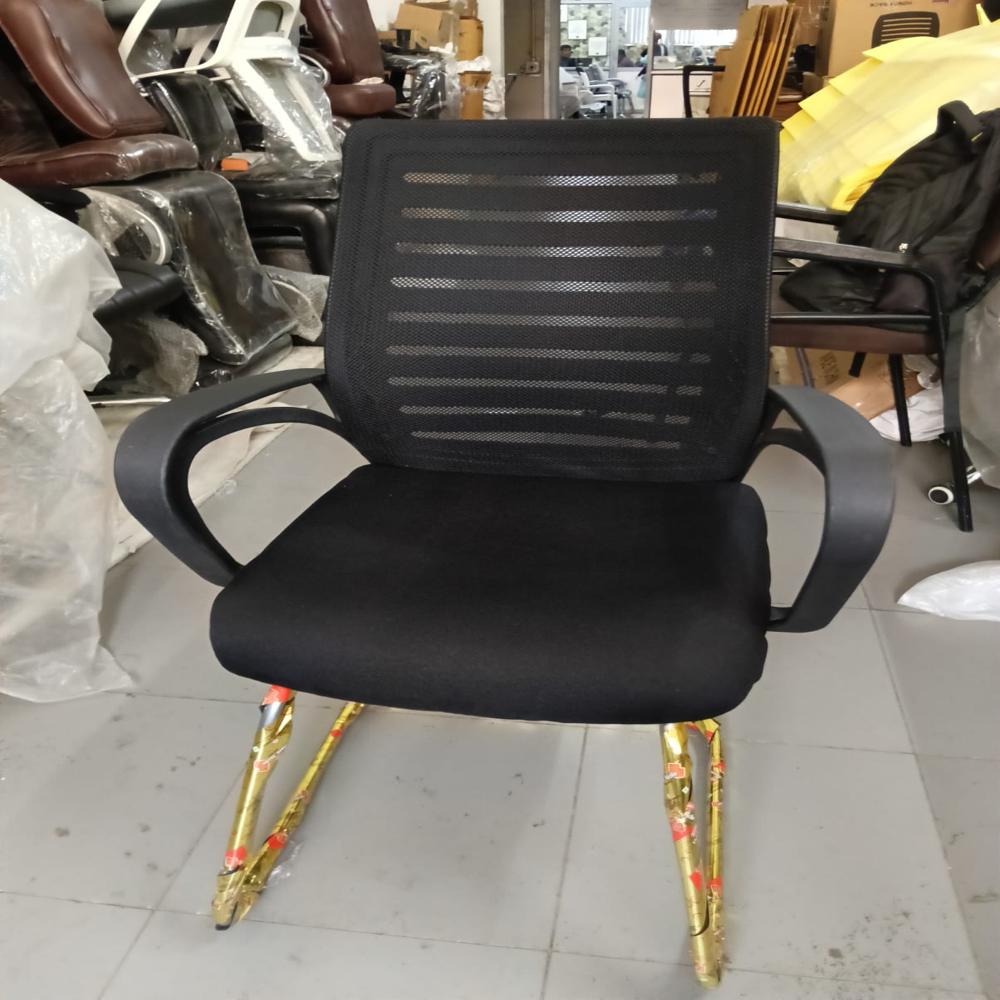 C107 Black Visitor Cafe Chairs