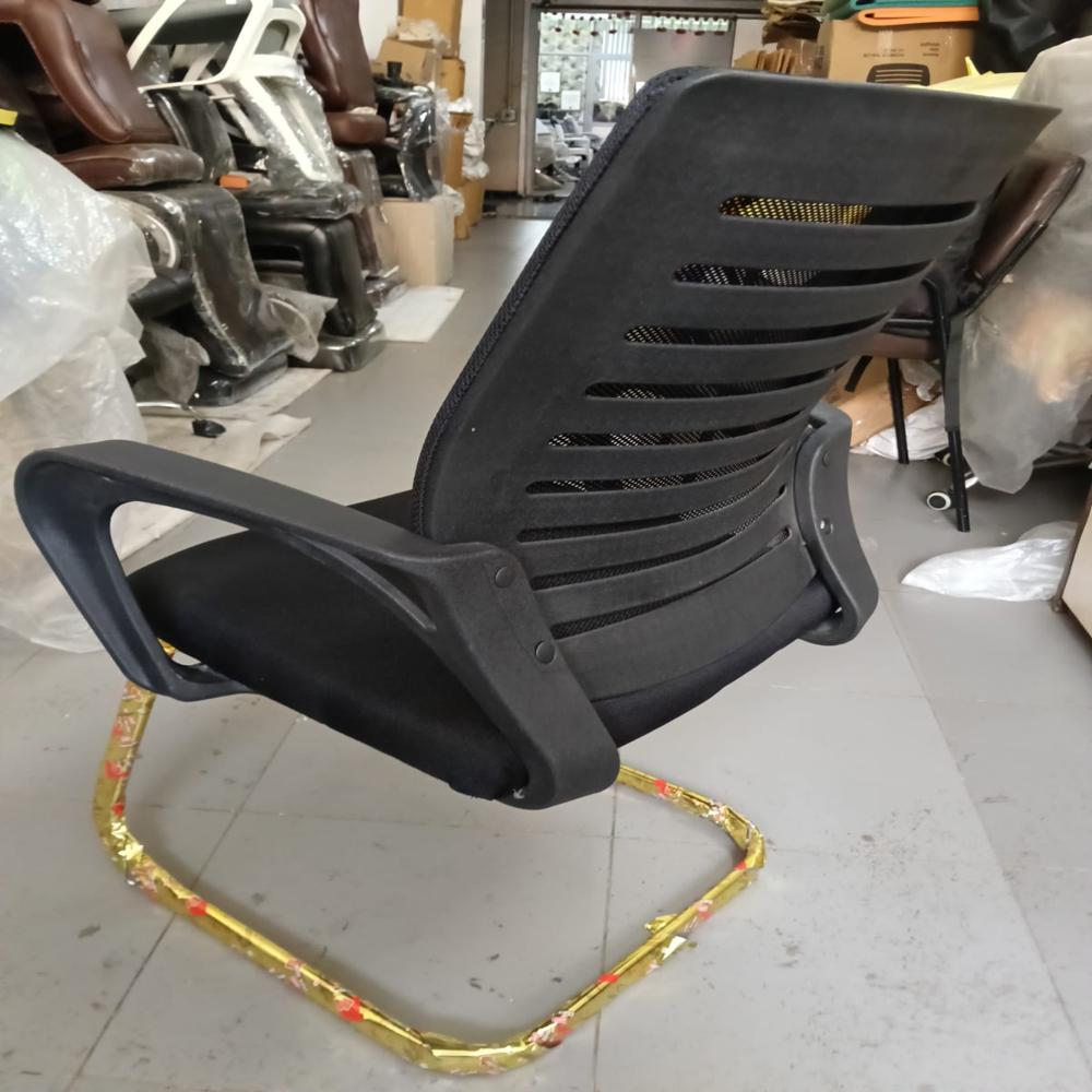 C107 Black Visitor Cafe Chairs