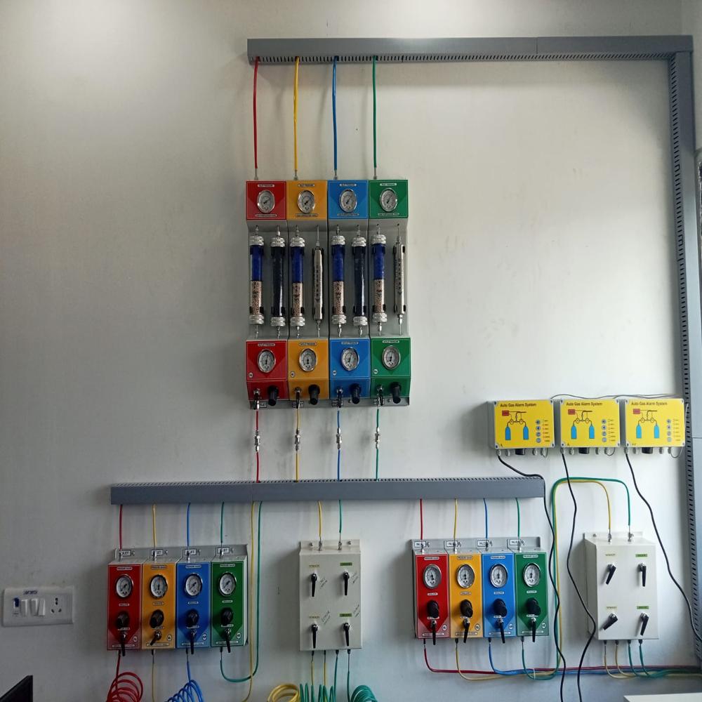 Gas Distubution System - Application: Laboratories