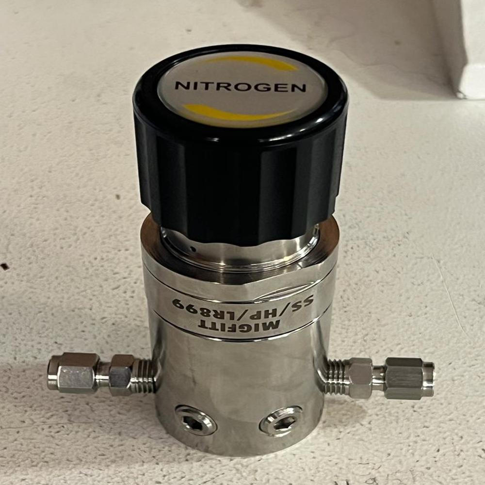 Line High Pressure Gas Regulators