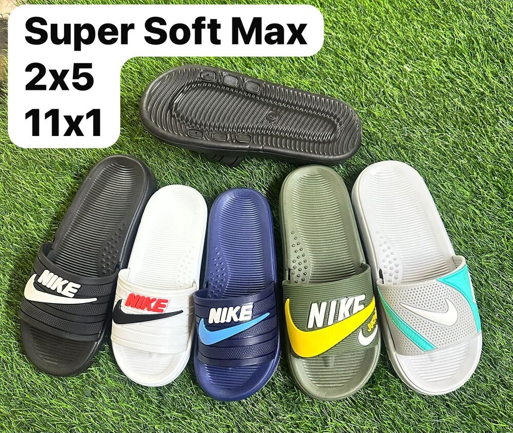 Men Flip Flop Slippers - Color: Mix