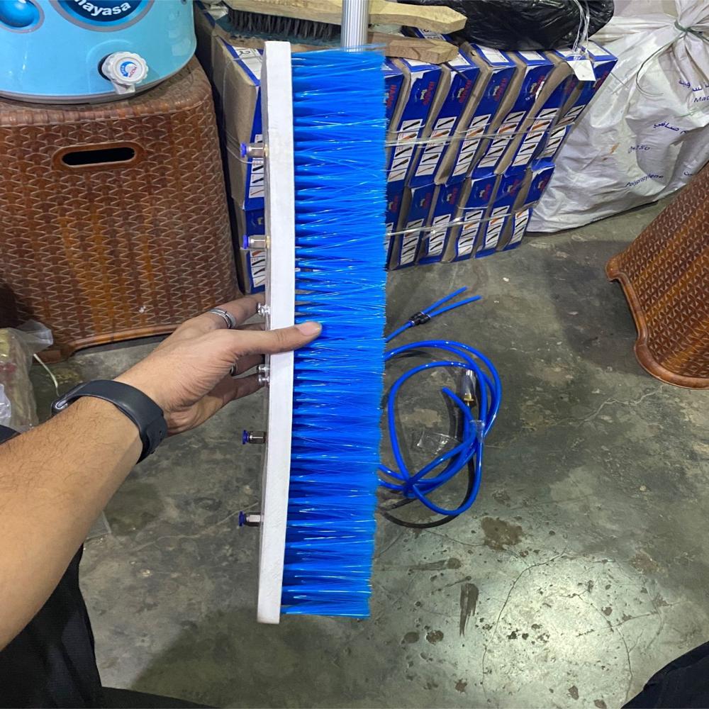 Solal Paler Creating Brush - Color: Blue