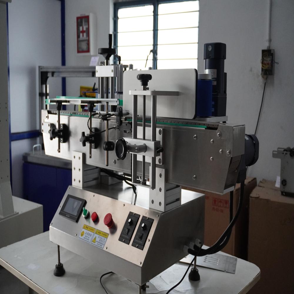 Automatic Labelling Machine