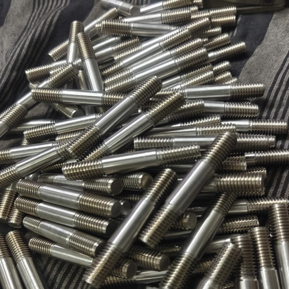 Hastelloy C22 Anchor stud