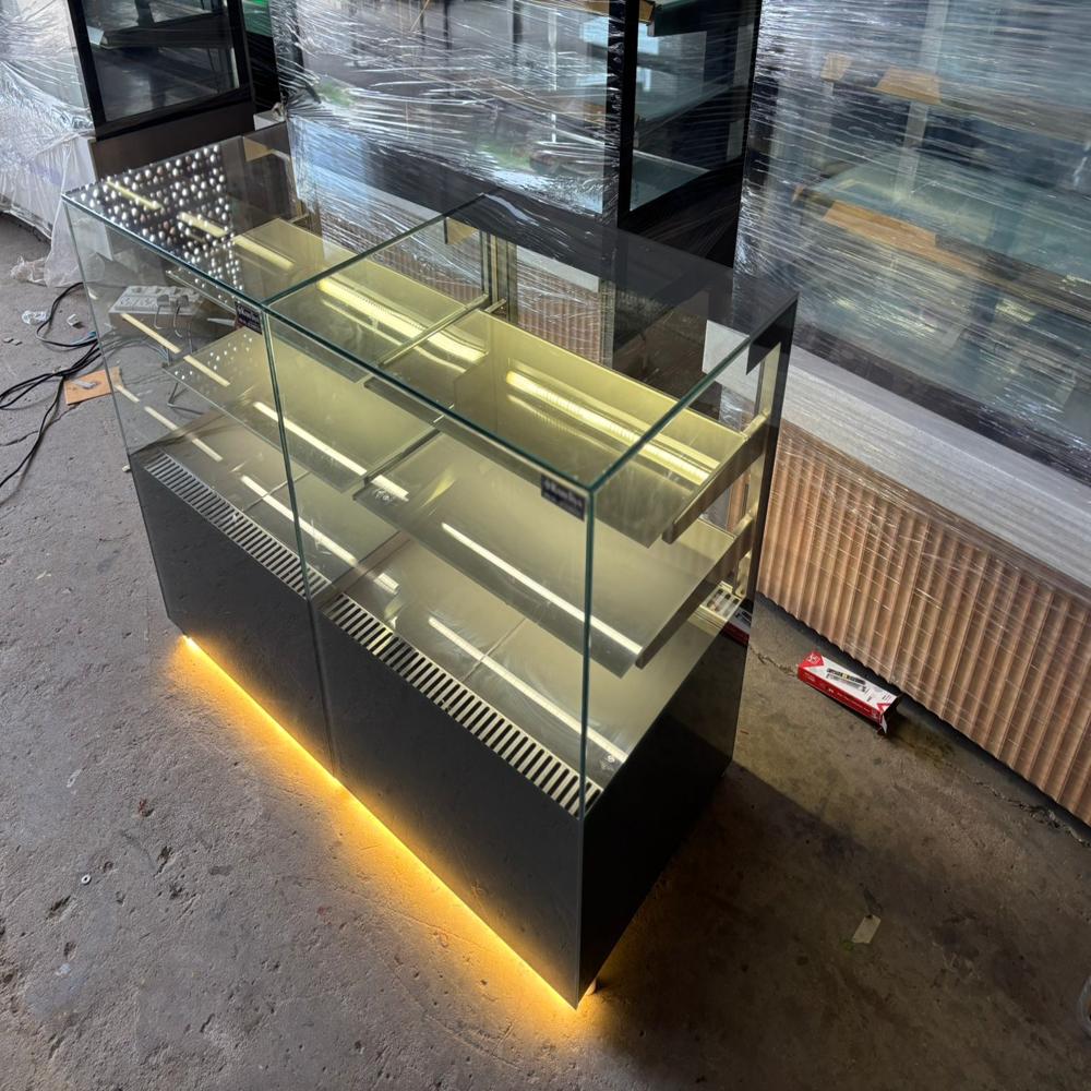 Display Chocolate Counter