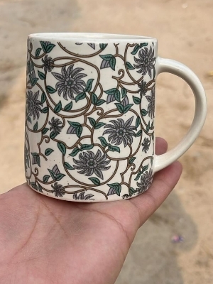 Deal Print Mug - Ceramic Type: Stoneware Ceramic Khurja Made