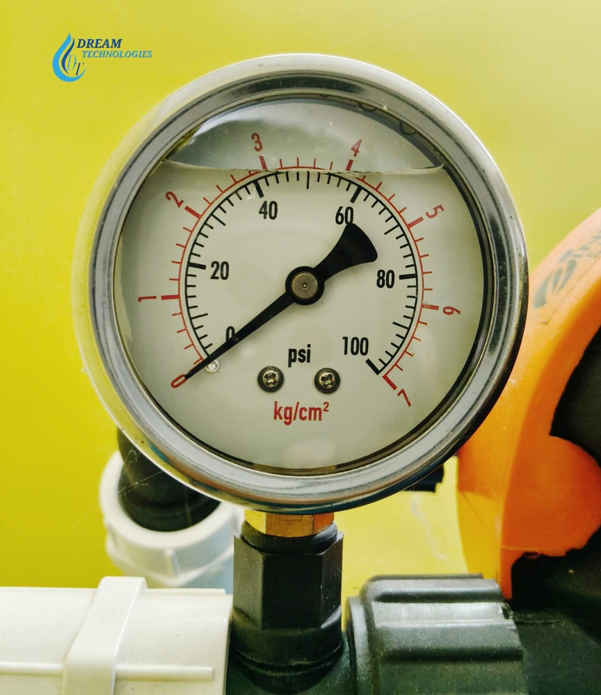 Analog Pressure Gauge