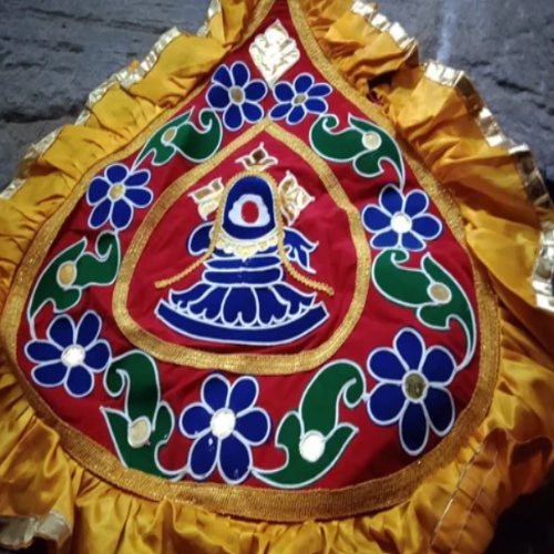 Temple surutti alavattam