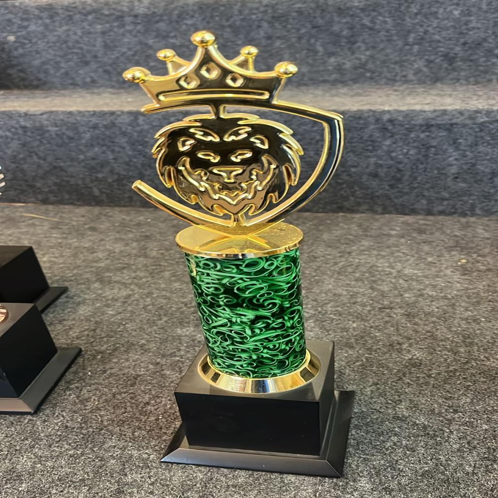 king metal Trophy