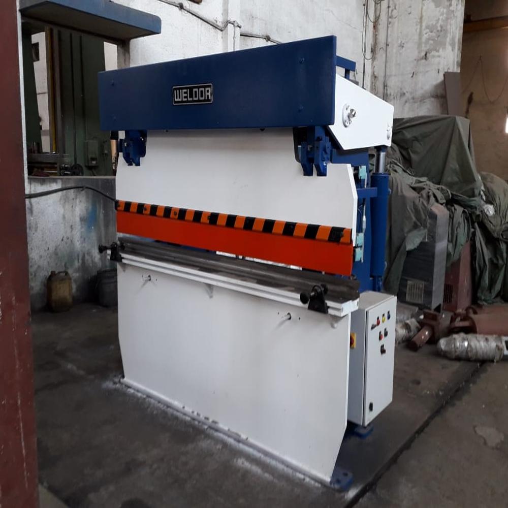 Hydraulic Rear Cylinder Press Brake Machine
