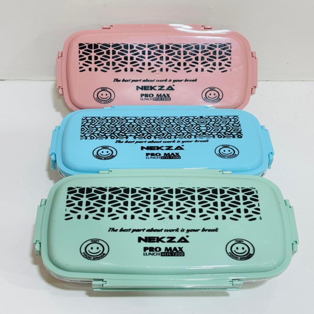 PLASTIC LUNCHBOX WITH SMALL DABBI AND SPOON -PRO MAX 800