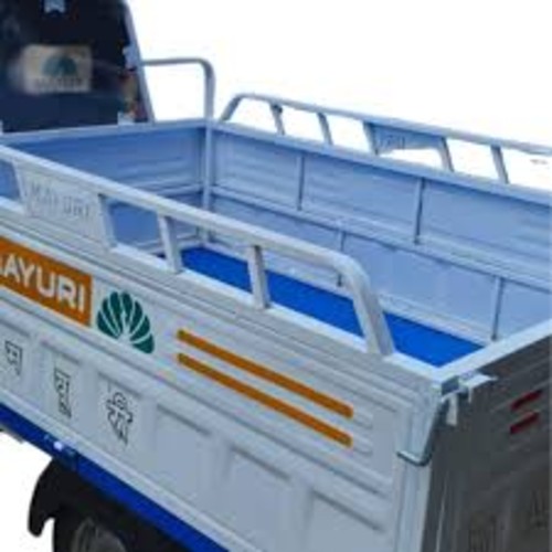 Mayuri L5 Loader - Battery Capacity: 105ah Ampere-hour (Ah)