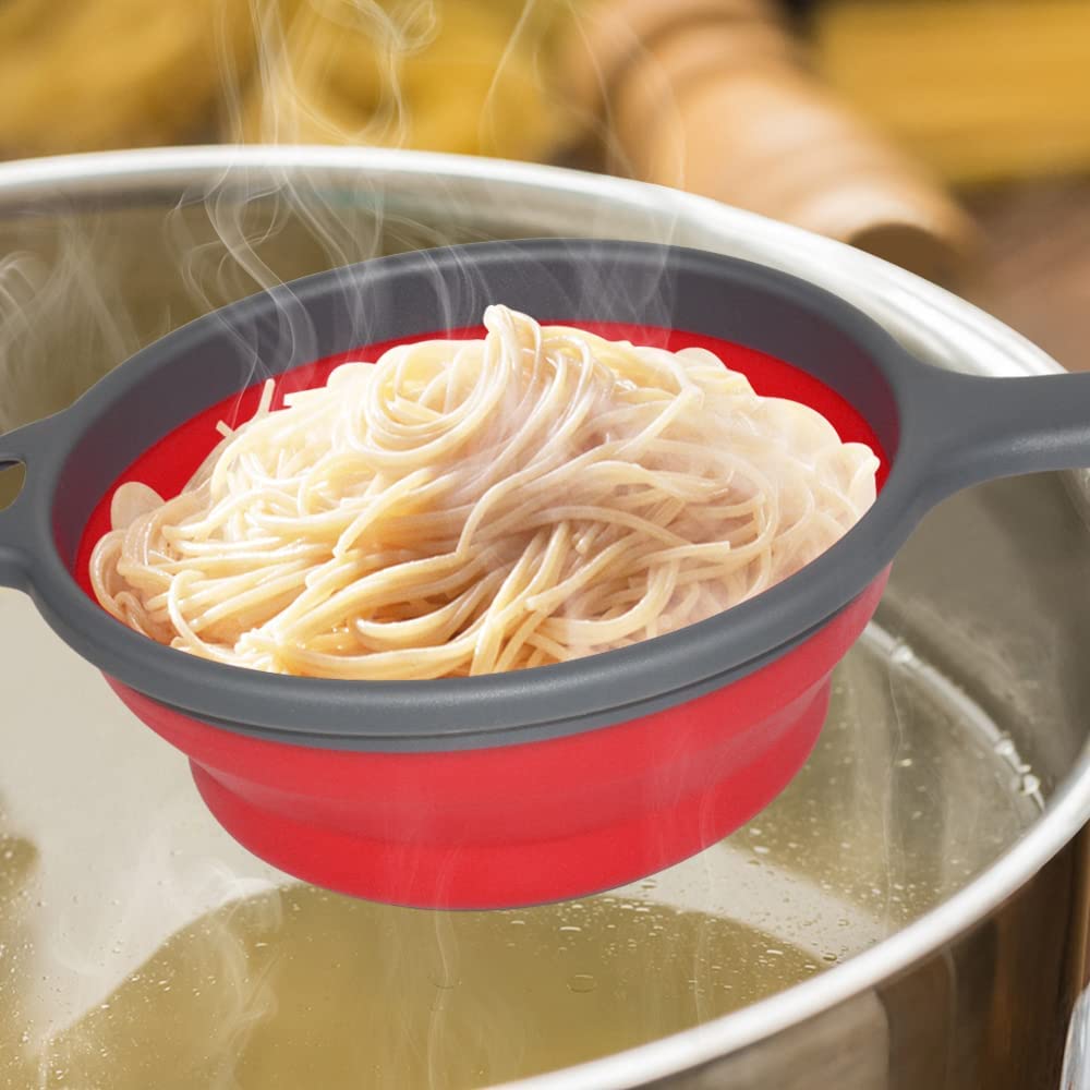 Foldable Silicone Colander for Fruit & Veggies