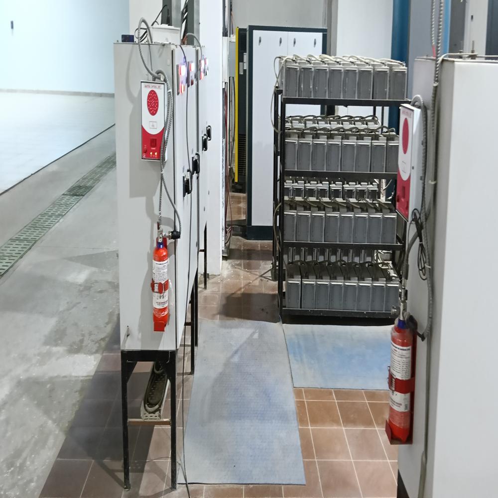 Fire Suppression System Manufacturer - Seamless Mild Steel Cylinders, 42-89mm Diameter | Clean Agent, Quick Activation, Non-corrosive, Eco-friendly, A++ Energy Rating