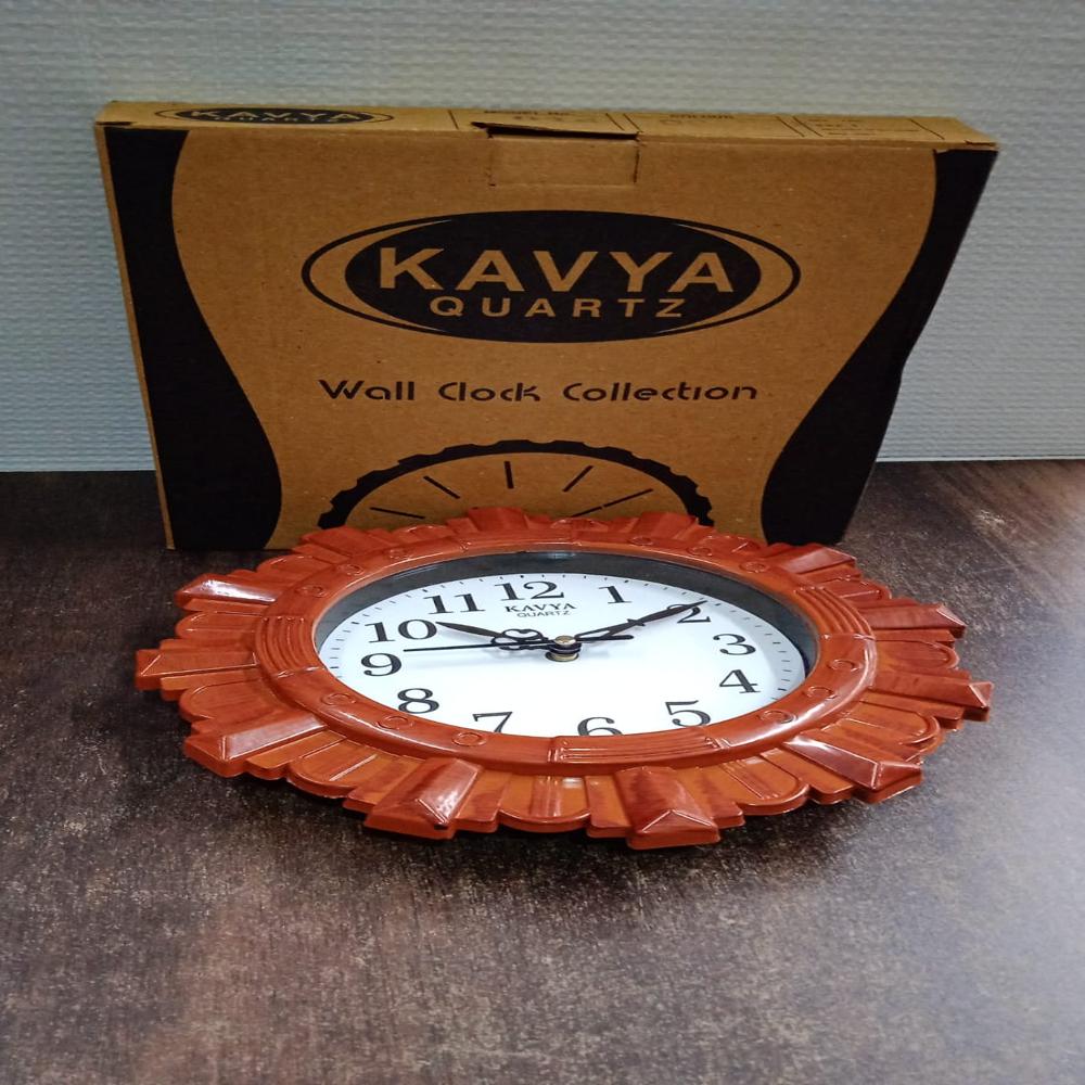 Wooden Look Round Wall Clock  Battery Operated Easy-to-Read Design for Home/Office