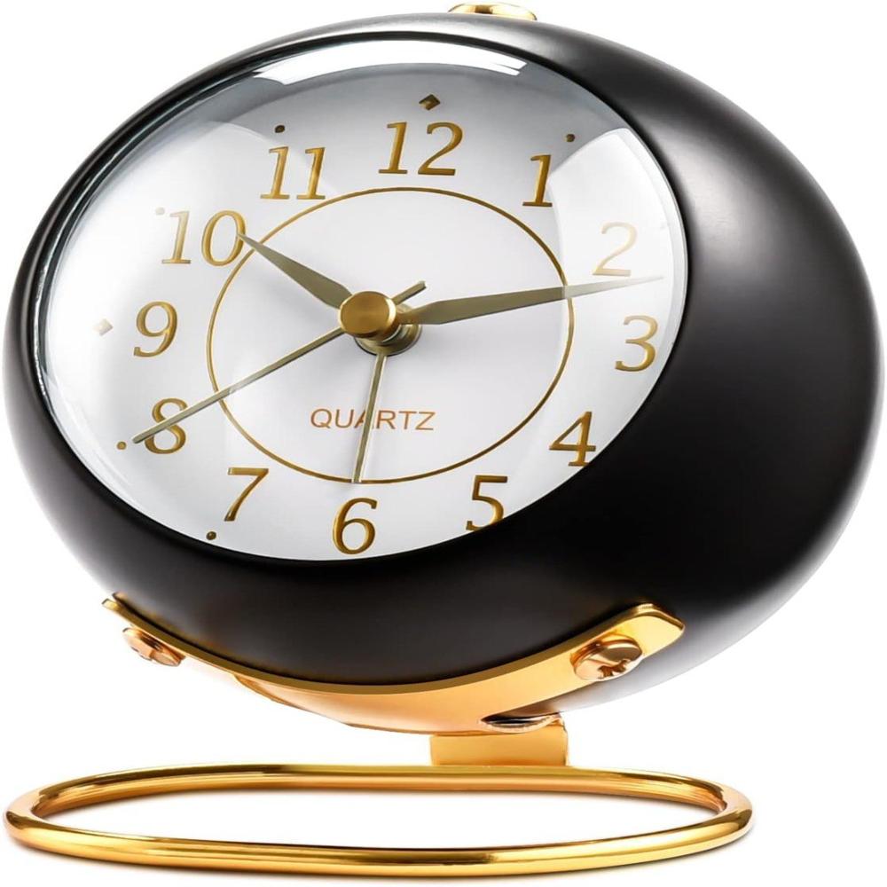 Retro Backlight Cute Simple Design Small Desk Clock With Night Light