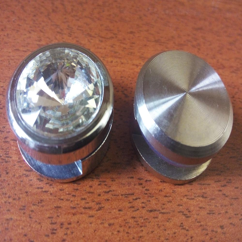 BRASS DIAMOND BRACKETS