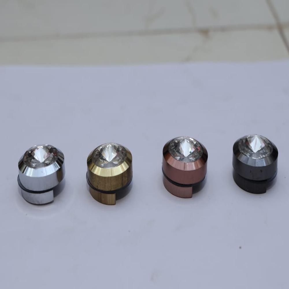 BRASS DIAMOND BRACKETS