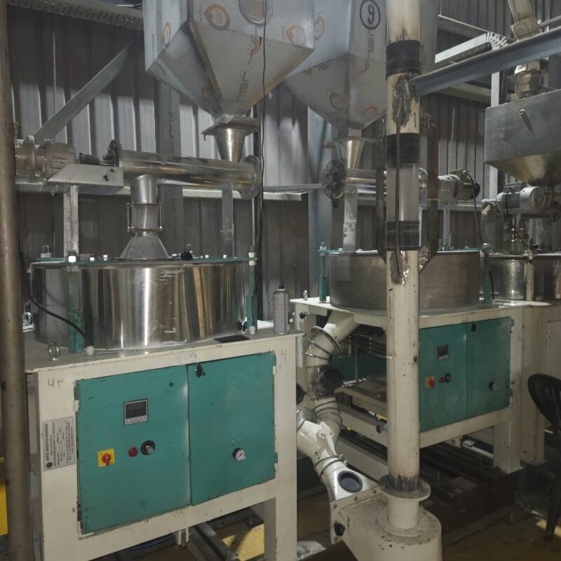 Fully Automatic Feeding Pneumatic Chakki Machine