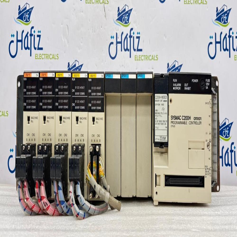 OMRON SYSMAC C200H -CPU03 ID215/OD215 PROGRAMMABLE CONTROLLER