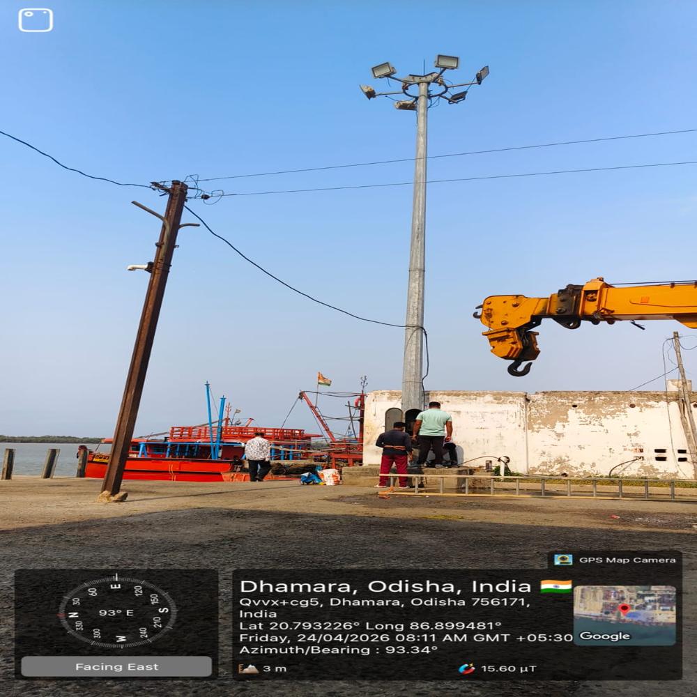 BAJAJ 12.5 mtr High Mast Light Pole