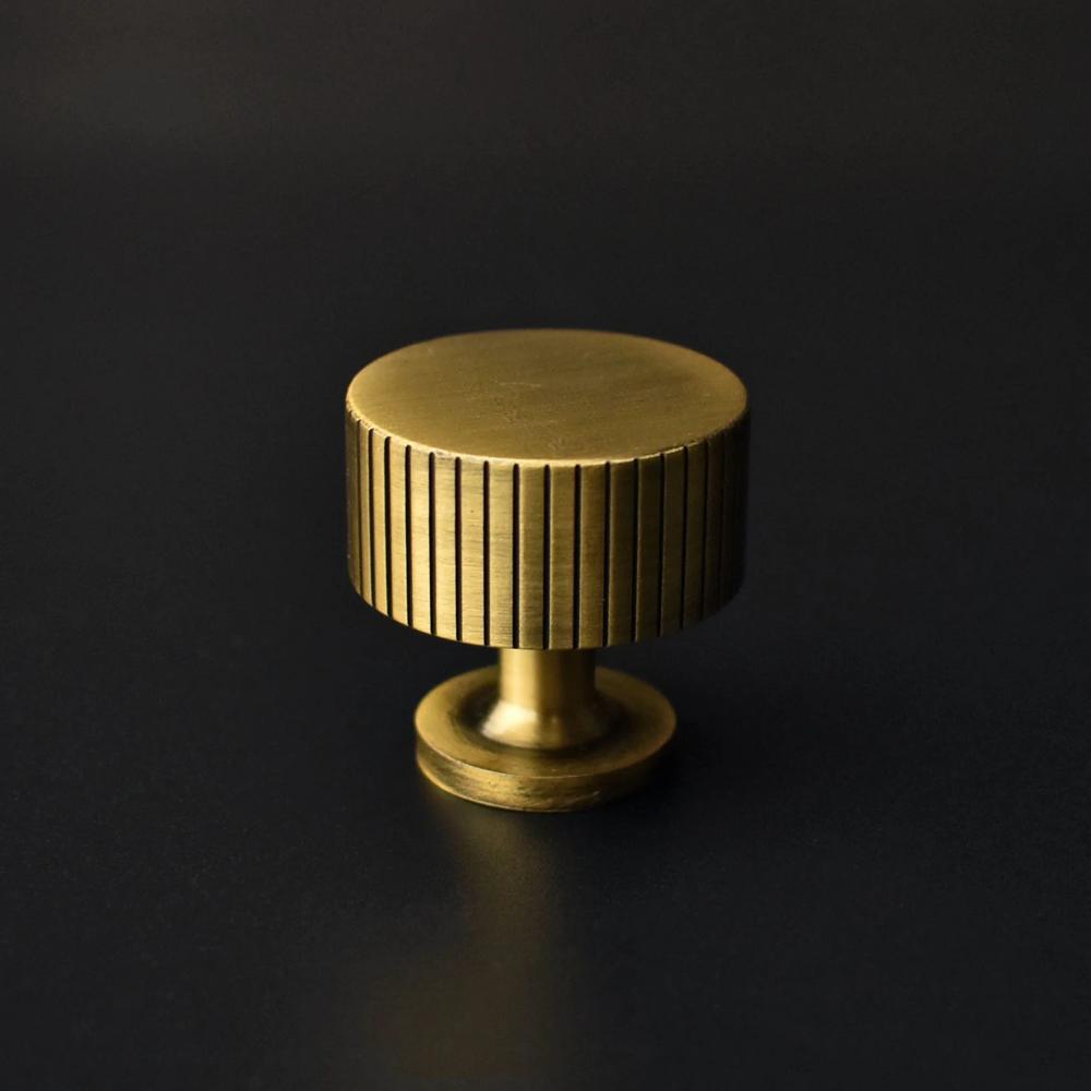 BRASS NOBES
