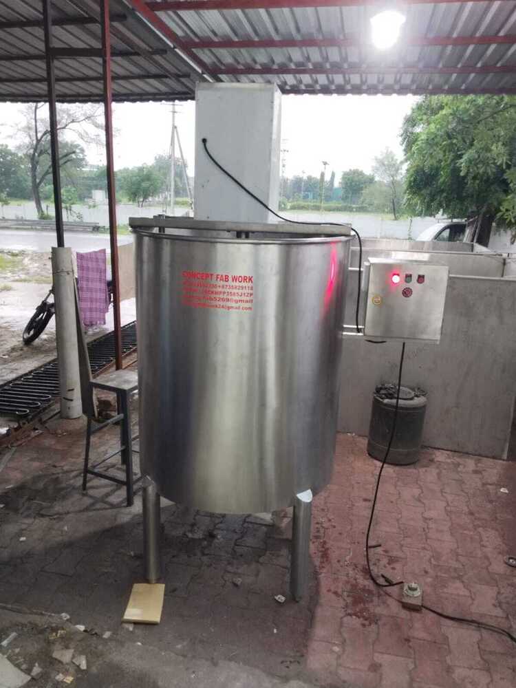 Liquid Mixing Tank