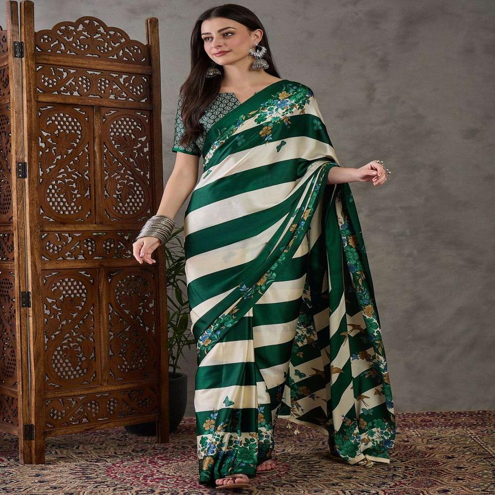 Luxe Sarees - Gender: Female