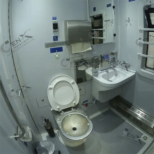Vacuum Toilet